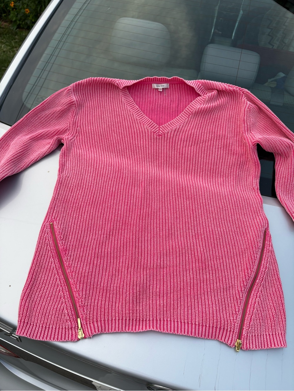 Tyler Boe Pink V-Neck Knit Sweater with Side Zippers